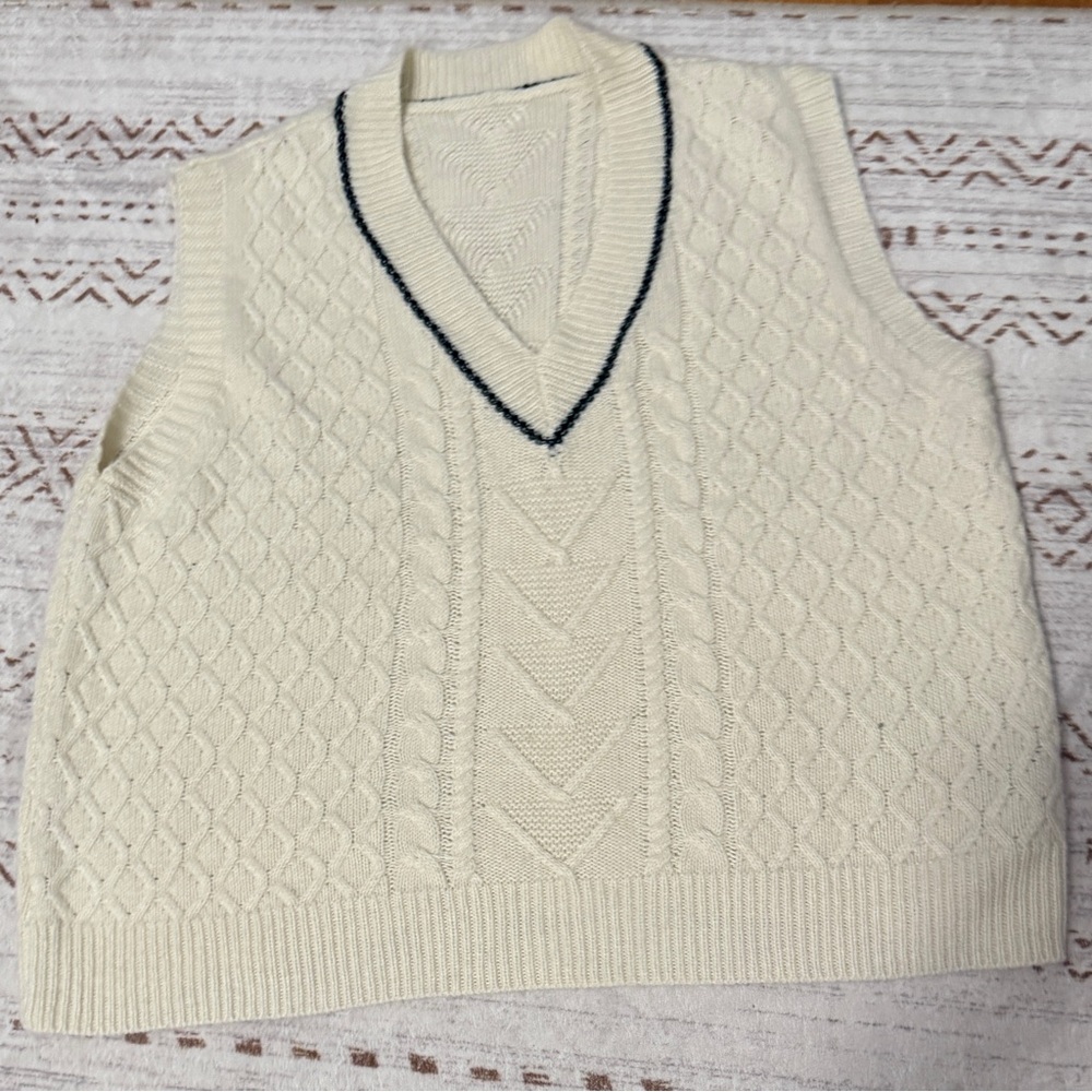 SHEIN Cream V-Neck Sweater Vest with Black Trim